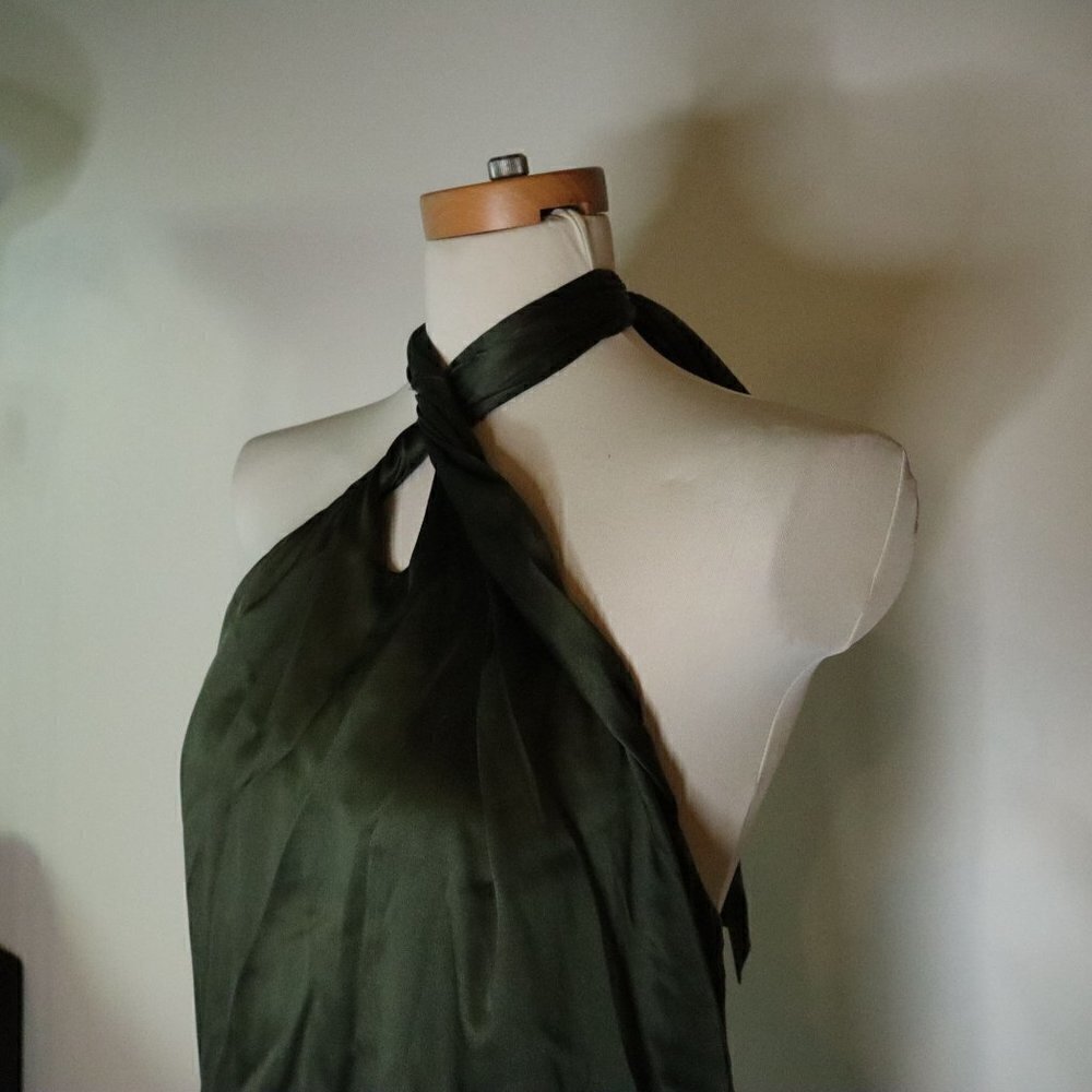 Alice + Olivia Olive Green Keyhole Halter Dress - Picture 4 of 13